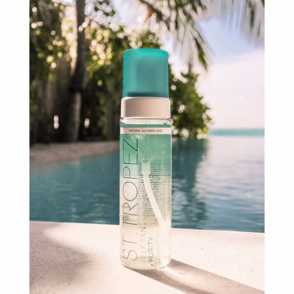 St.Tropez Self Tan Purity Body Mousse 200ml - Image 2